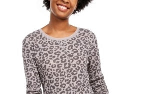 Blusa camuflada feminina Ultra Flirt, manga comprida, gola redonda, cinza, tamanho X-S
