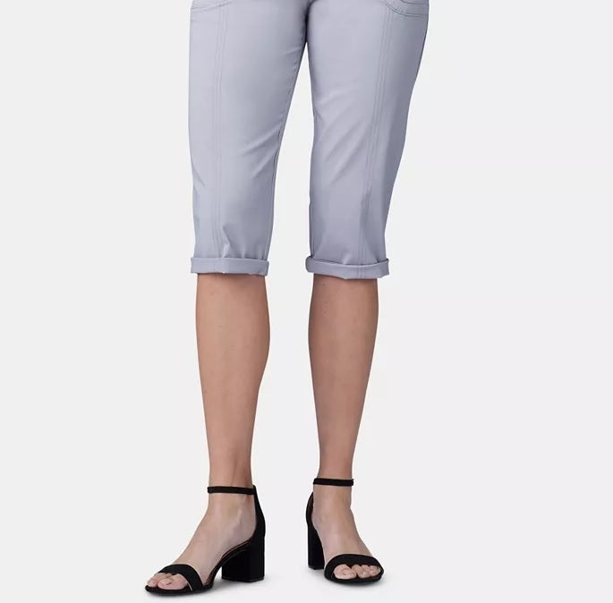 Calça Capri Feminina Lee Platinum com Bolso Patch Cinza Tamanho 10 Petite