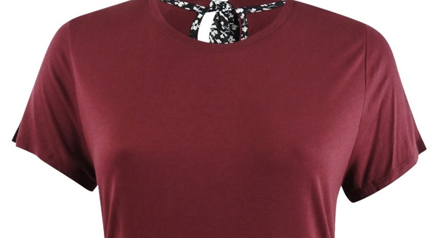 Camiseta feminina lisa com amarração nas costas Maison Jules, vermelha, tamanho extragrande
