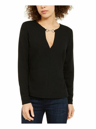 INC International Concepts Top feminino com decote em V e ferragens, preto, tamanho médio