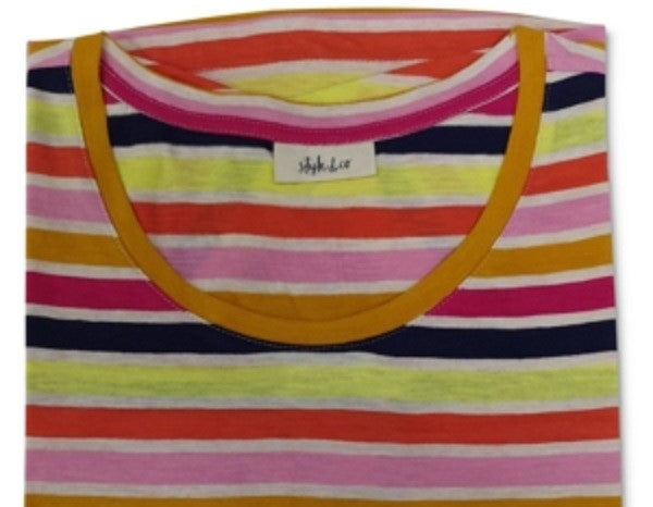 Camiseta feminina estampada em algodão estilo &amp; co, listrada, marrom, tamanho médio