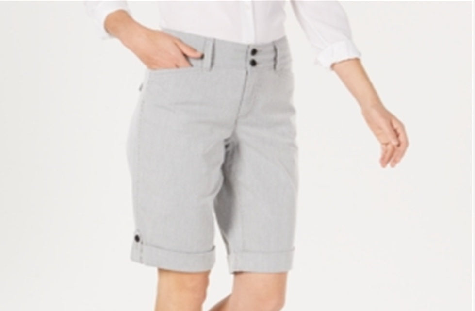 Bermuda feminina listrada com controle de barriga Charter Club cinza tamanho 12 pequeno