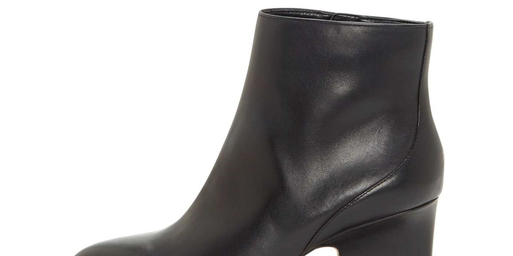 Botas femininas Enzo Angiolini Cadyn Leather com bico amendoado e cano curto, tamanho 5,5, pretas