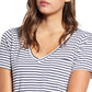 Camiseta feminina listrada de algodão com bolso Lucky Brand, azul, tamanho médio