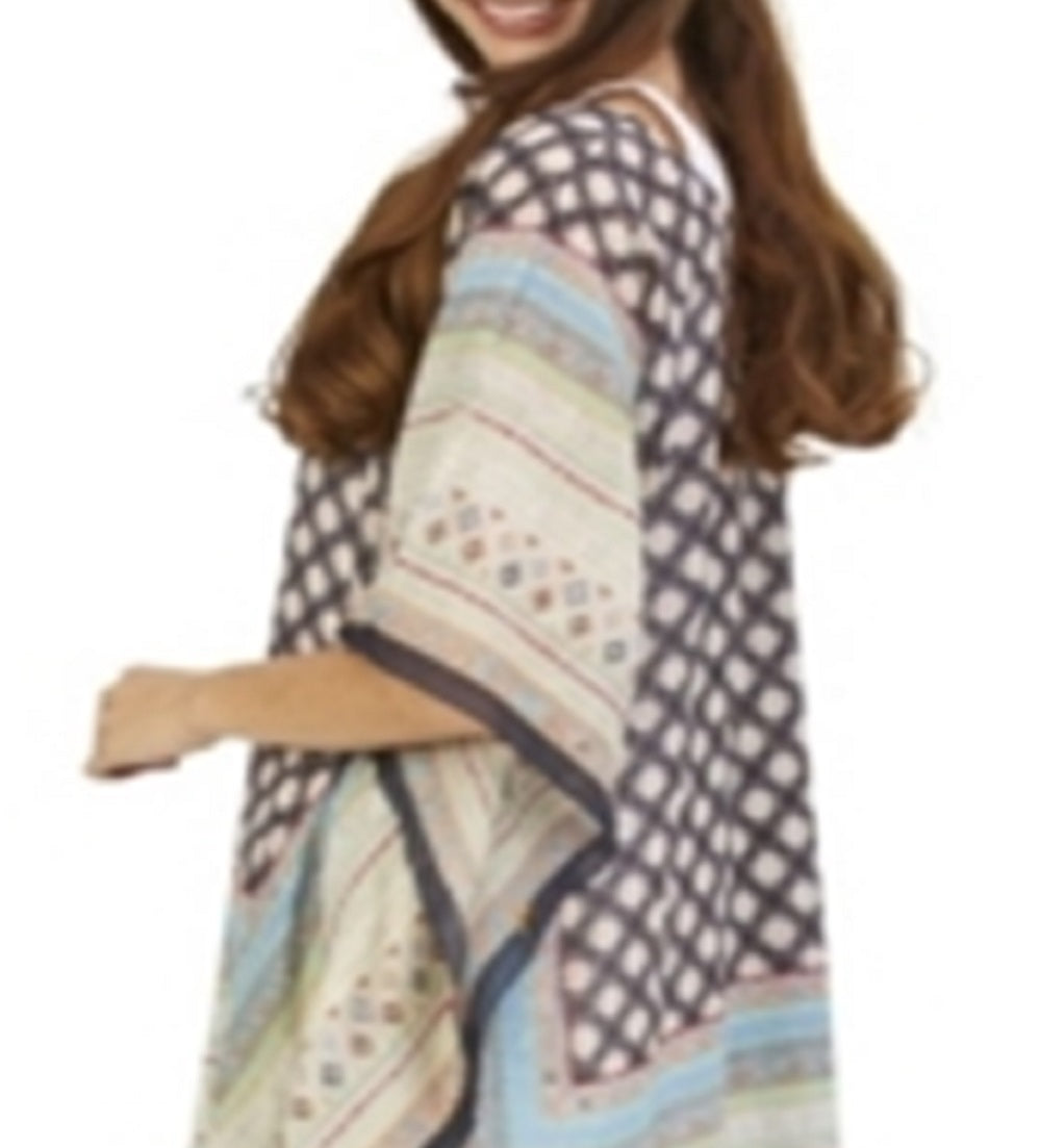 Poncho feminino Roberta Moorish Pattern com bordado à mão e borlas, tamanho único, azul, da Two's Company