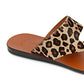 Sandália feminina Kenneth Cole com estampa de animal, anel de dedo, palmilha redonda, tira de couro, bege, 7,5 m