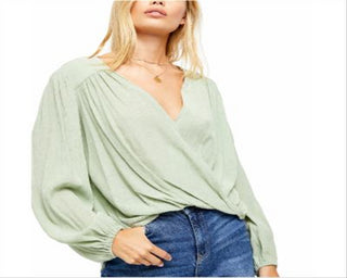 Blusa envolvente xadrez Hi Low Drapey da Free People para mulheres, verde, tamanho pequeno