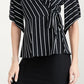 Blusa feminina Alfani com detalhe de gravata e sobrepeliz, preta, tamanho pequeno e pequeno