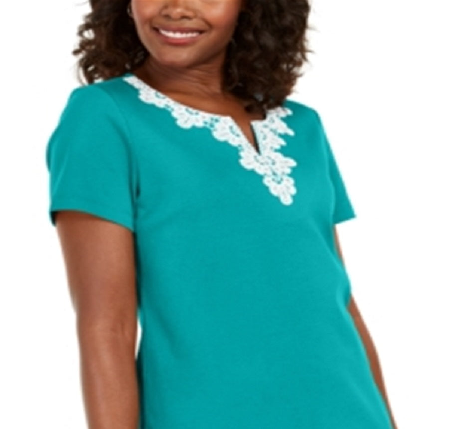 Blusa feminina Karen Scott com decote dividido e acabamento em crochê, azul, tamanho médio