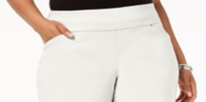 Shorts Plus Size Feminino INC International Concepts Branco Tamanho 28W