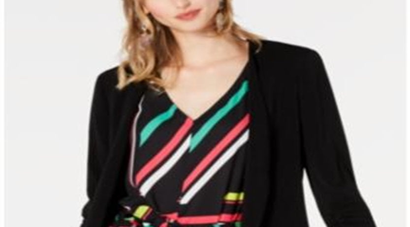 Jaqueta feminina Bar III com frente aberta e amarração lateral, preta, tamanho grande