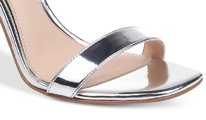 Badgley Mischka Keshia Fabric Feminino Aberto Biqueira Tira no Tornozelo Clássico Sapatos Prateados Tamanho 7,5 M