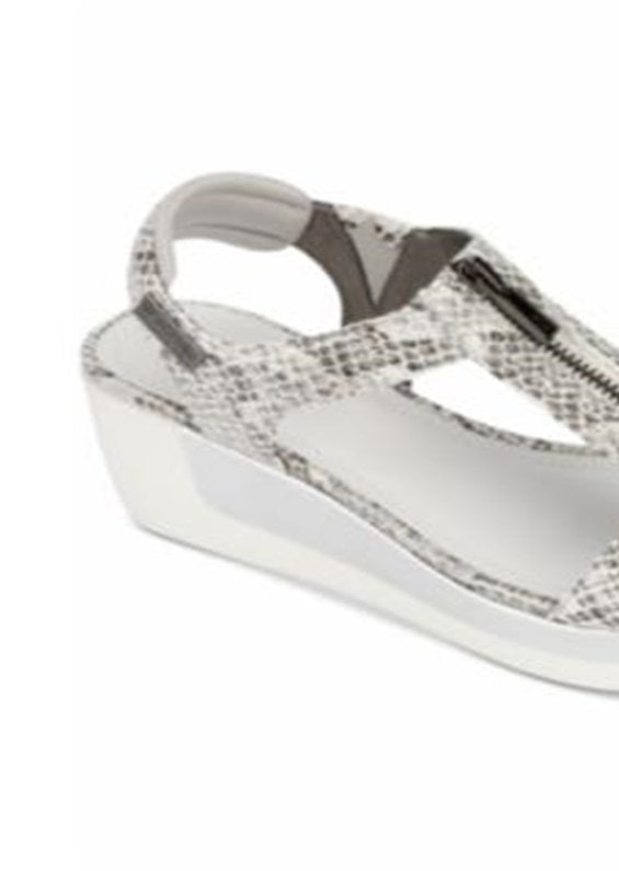Sandálias femininas Kenneth Cole Reaction Pepea com zíper e salto plataforma, brancas, tamanho 5 M