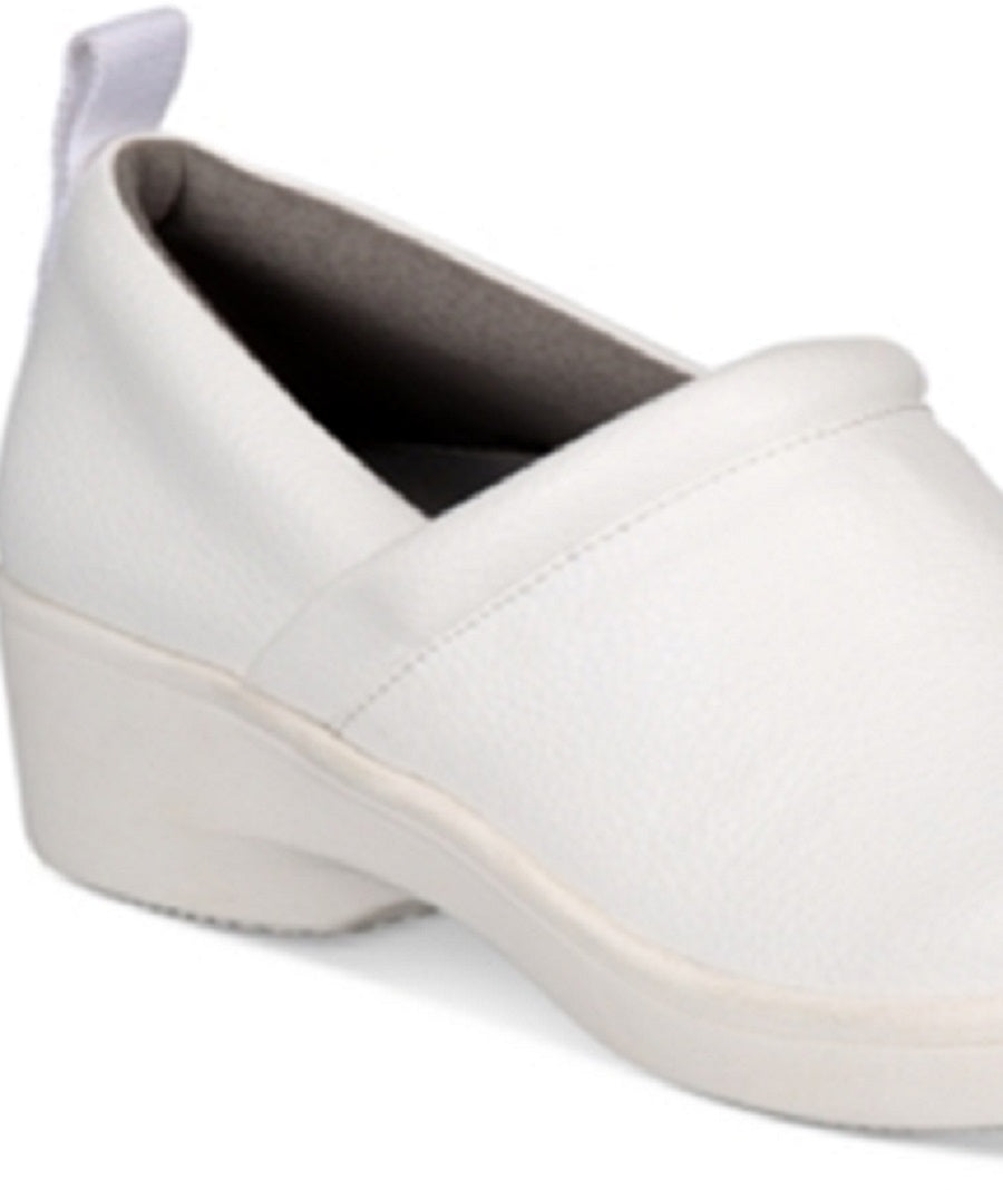 Tamancos Cavvell de espuma viscoelástica Giani Bernini femininos, brancos, tamanho 7 M