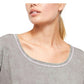 Top curto com manga curta e gola redonda e babados Free People feminino, cinza, tamanho grande