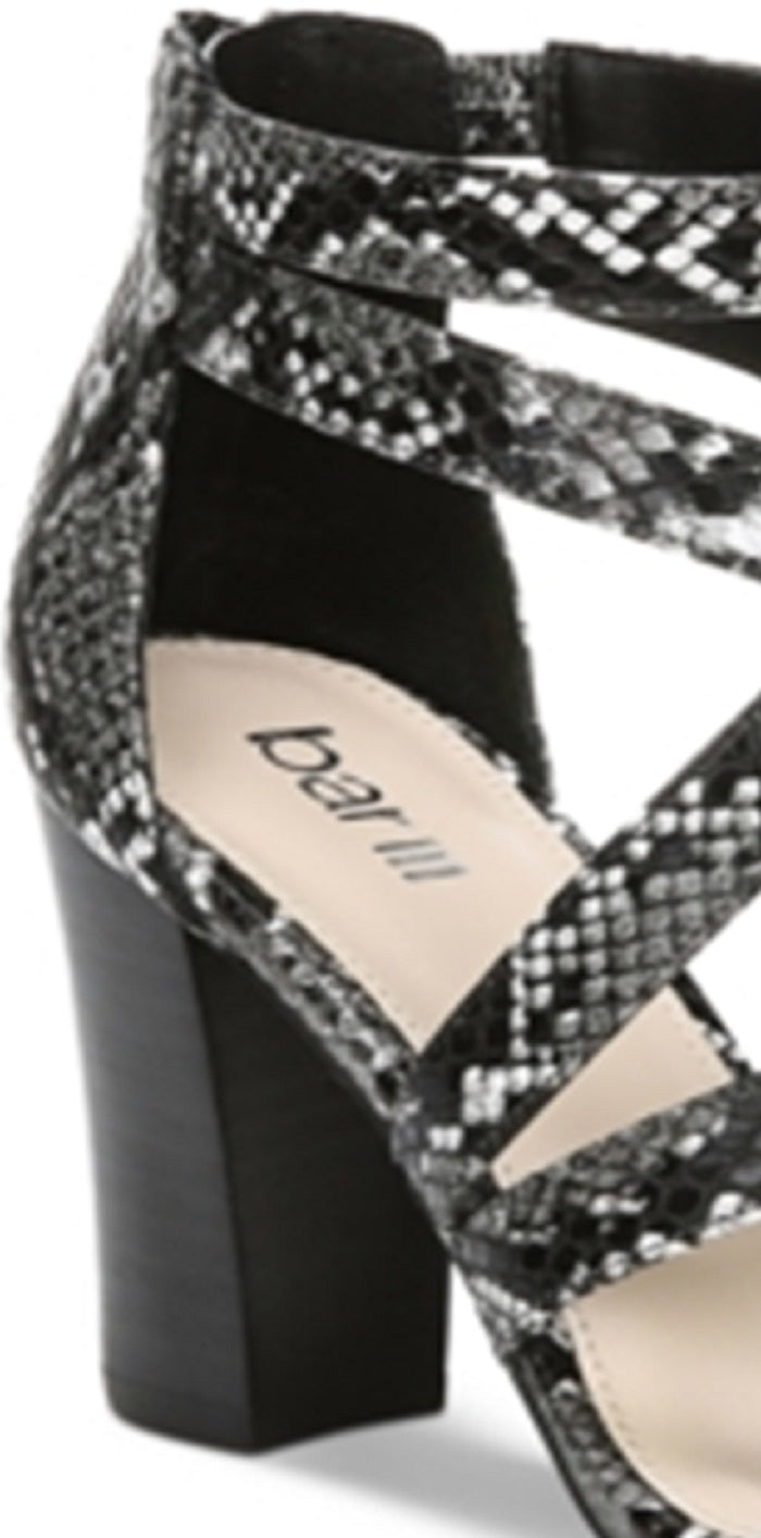 Salto alto Blythe com tiras Bar III feminino, preto, tamanho 8 M