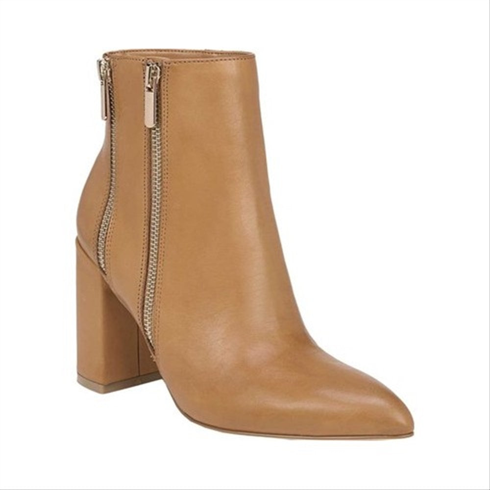 Bota feminina Fergie Enigma Block Heel Brown, tamanho 10 M