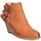 Botas femininas Dolce Vita Ginalee com bico fechado e cano curto, marrom, tamanho 5,5 M
