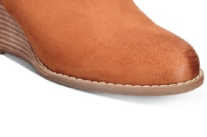 Botas femininas Dolce Vita Ginalee com bico fechado e cano curto, marrom, tamanho 5,5 M