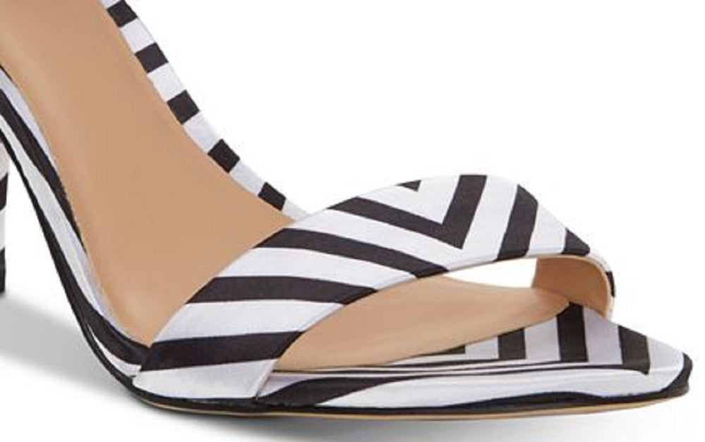INC International Concepts Kanata Fabric Sapatos femininos abertos para ocasiões especiais, brancos, tamanho 9,5 M