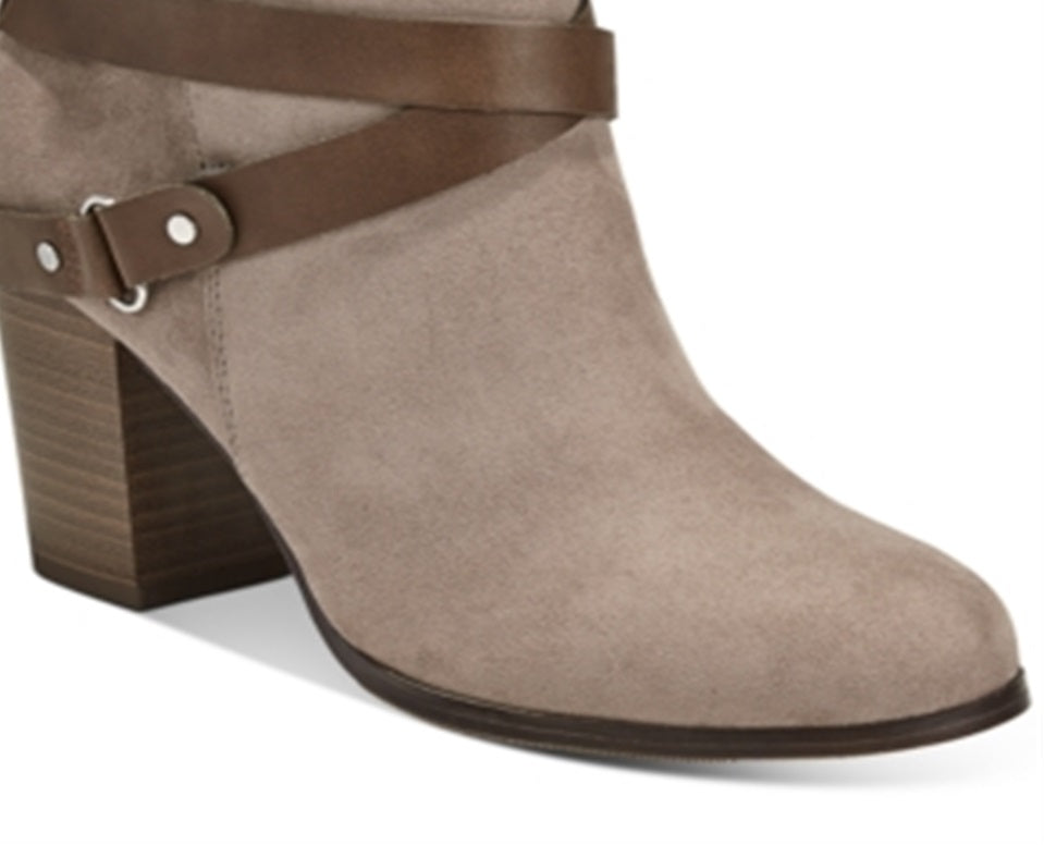 Material Girl Botas de cano curto femininas Melany de camurça sintética marrom tamanho 11 M