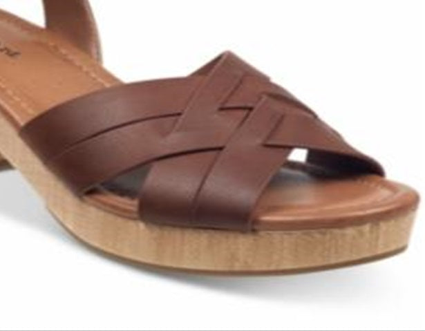 Sandálias femininas Indigo Rd. Darsel Wood com plataforma marrom, tamanho 11 M