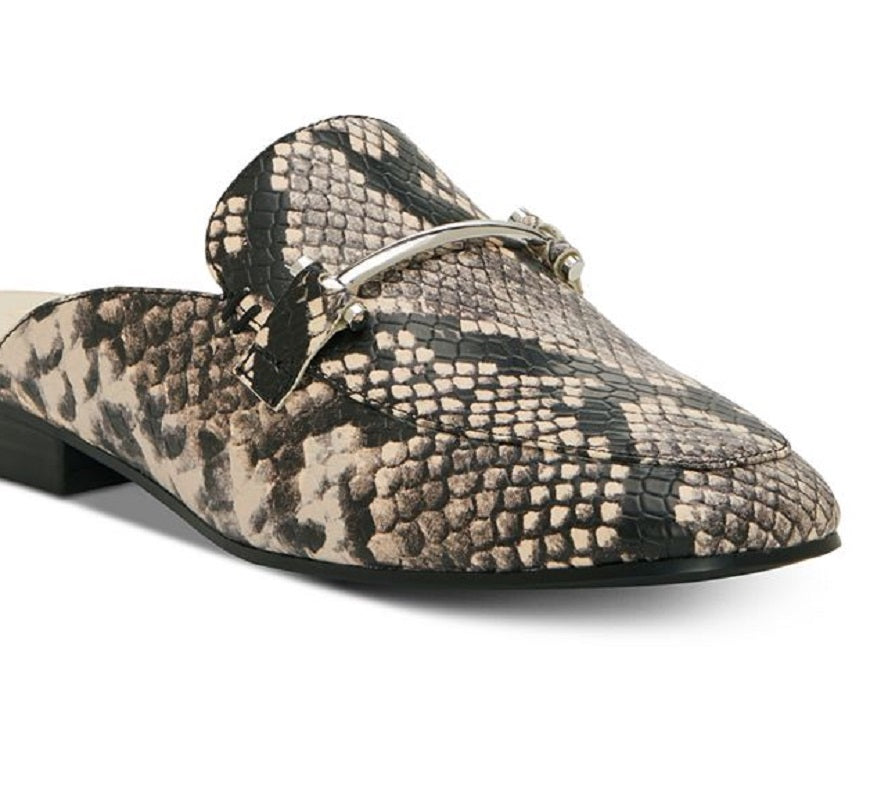 Mulas femininas Enzo Angiolini Taisie de couro com bico redondo, pretas, tamanho 9 M
