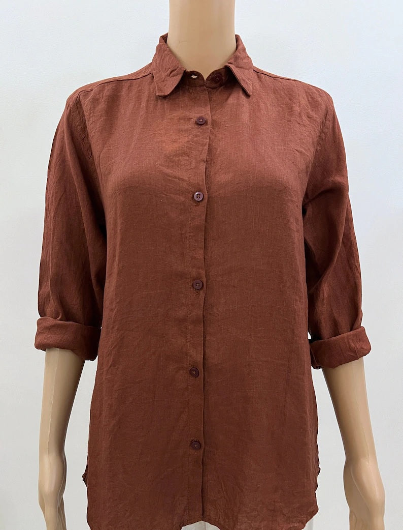 Camisa feminina listrada vertical com botões INC International Concepts, marrom, tamanho M
