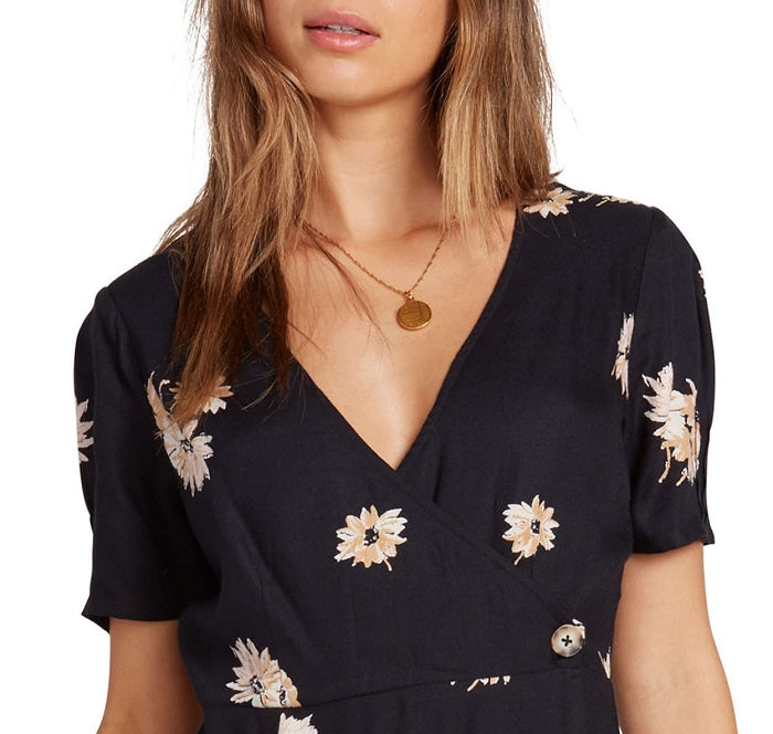 Vestido envelope feminino casual floral Volcom, preto, tamanho GG