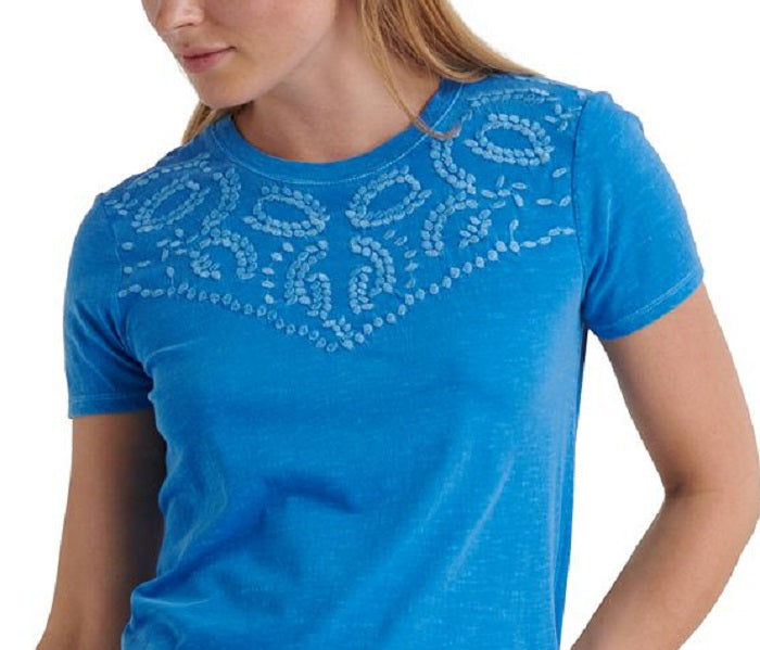 Camiseta feminina Lucky Brand com gola alta bordada, azul princesa, tamanho médio