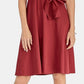 Vestido feminino Rachel Roy sem mangas com decote em V e comprimento até o joelho, tamanho 8, vermelho