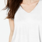 Camiseta feminina Alfani Petite com decote em V, branca, tamanho pequeno grande