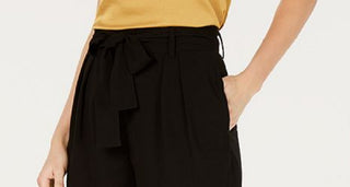 Shorts femininos Bar III com cinto e cor sólida, preto, tamanho 10