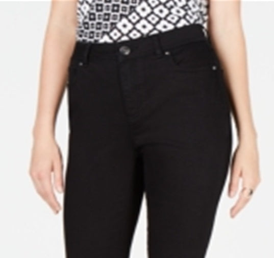 Calça jeans skinny cropped feminina INC International Concepts com detalhe de ilhós, preta, tamanho 12
