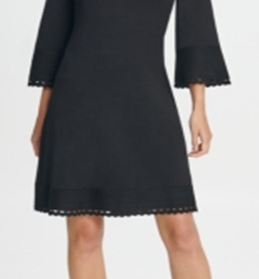 Vestido curto feminino DKNY com manga sino e decote em joia, preto, tamanho G