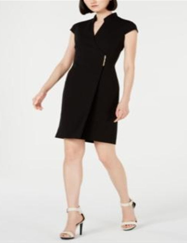 Vestido Calvin Klein Feminino Manga Curta Gola V Acima do Joelho Bainha para Usar no Trabalho Preto Tamanho 12 Petite