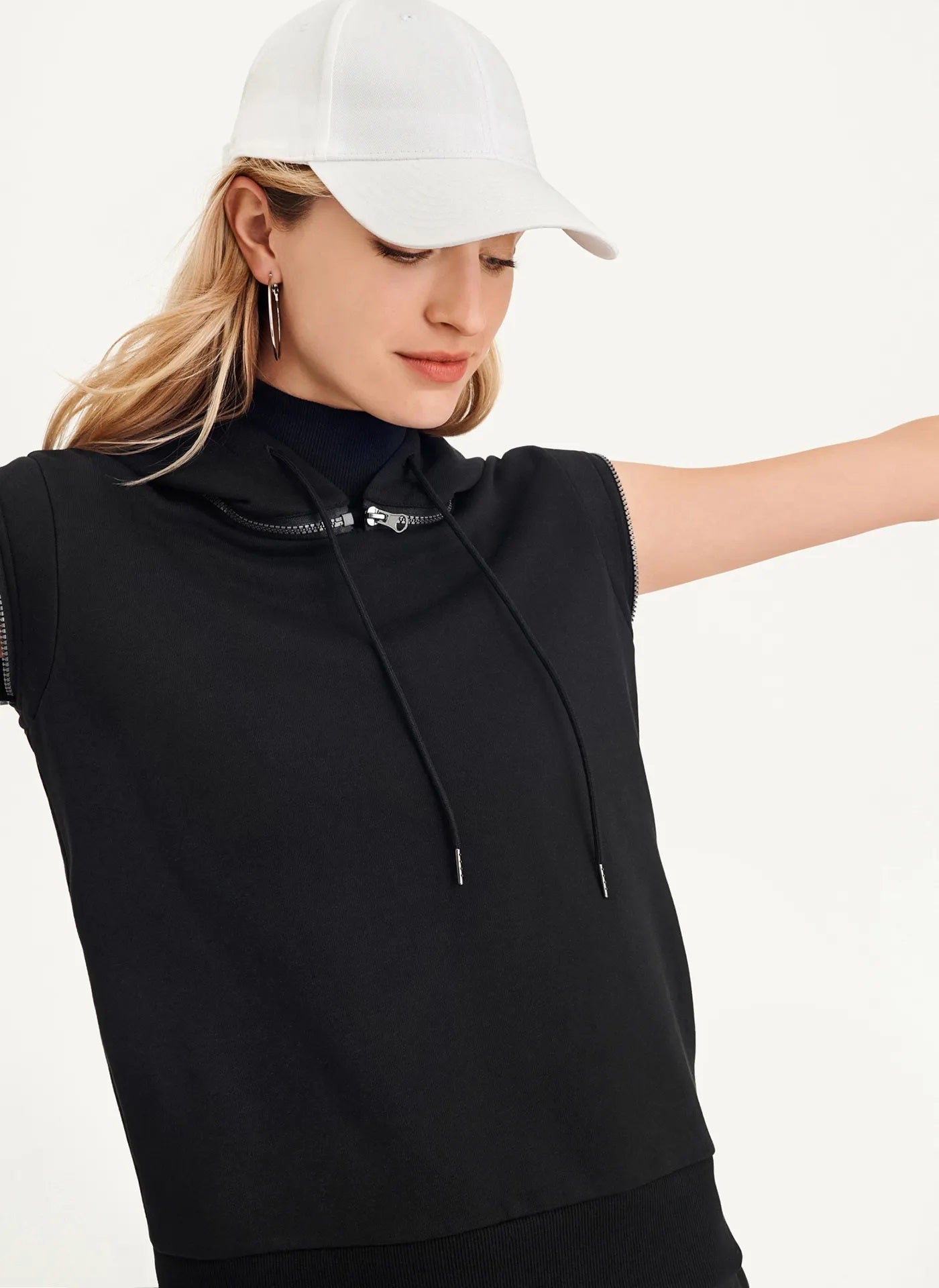 Suéter feminino DKNY com capuz e manga comprida, preto, tamanho médio