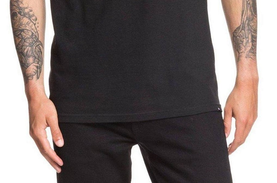 Camiseta Quiksilver Masculina Regular Fit Santa Graphic Tee Preta Tamanho XXG