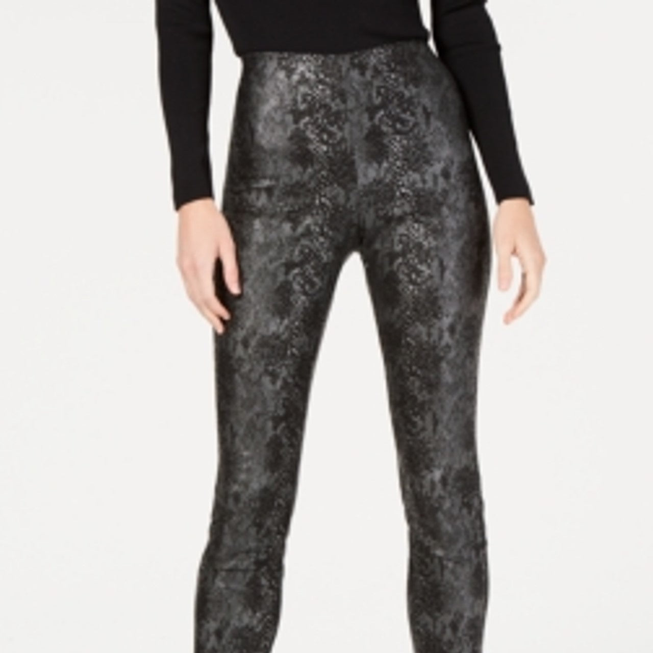 Calça Skinny Inc com Estampa de Cobra Preta Tamanho 0