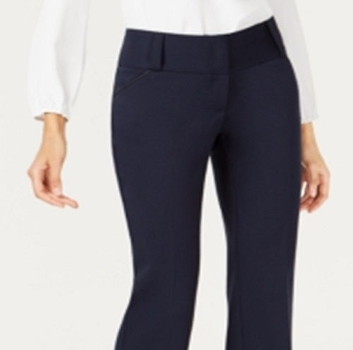 Calça feminina Alfani com acabamento em couro sintético e perna larga, tamanho 24x4,5, azul