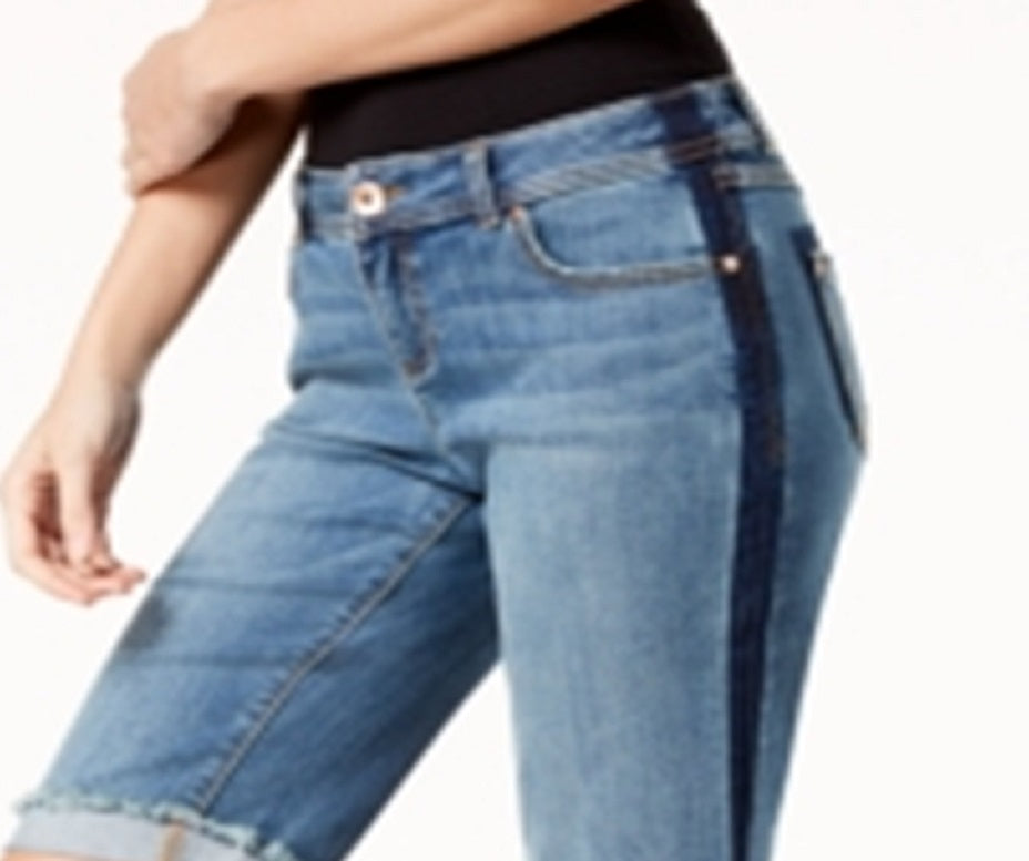 Shorts jeans femininos com acabamento contrastante e punho, azul, tamanho 16, pequeno, da INC International Concepts
