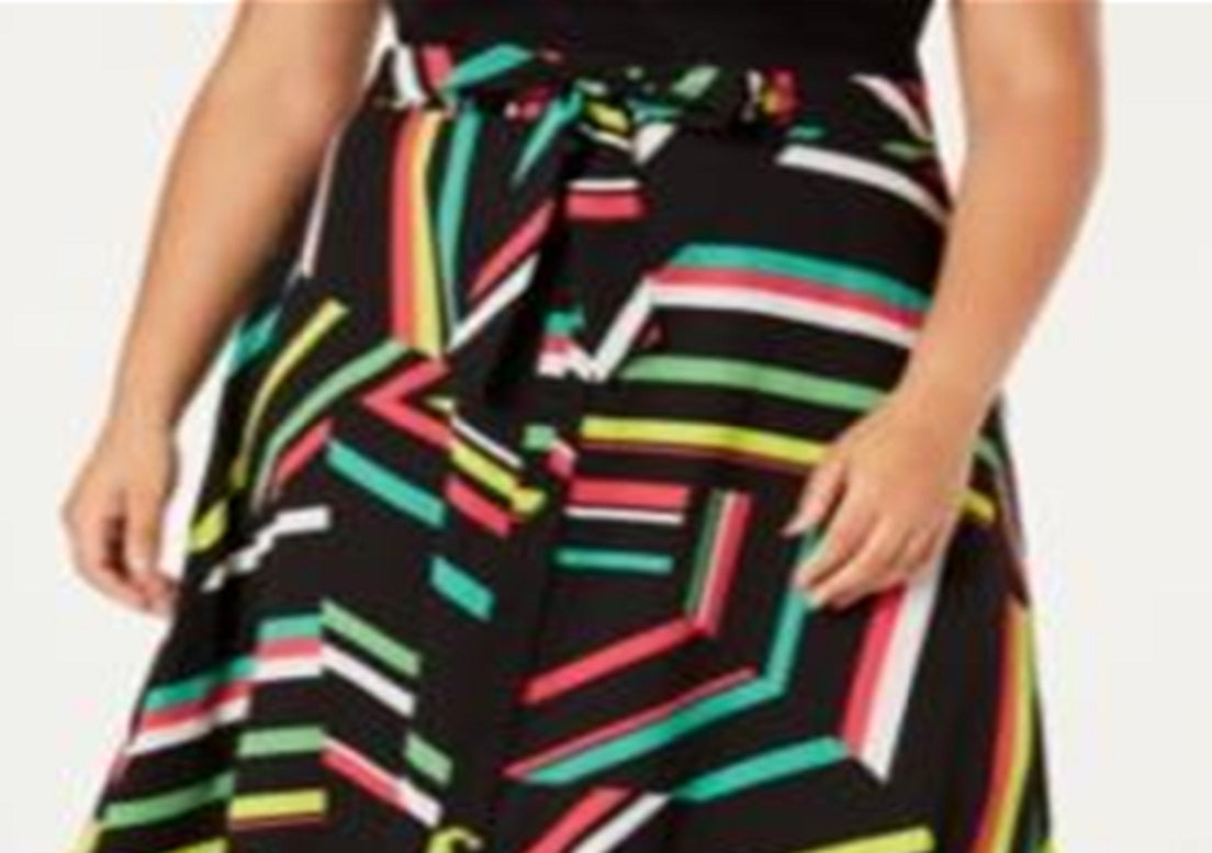 Saia evasê com cinto e botões na frente, estampada, comprimento até o joelho, tamanho 16W, feminina, preta