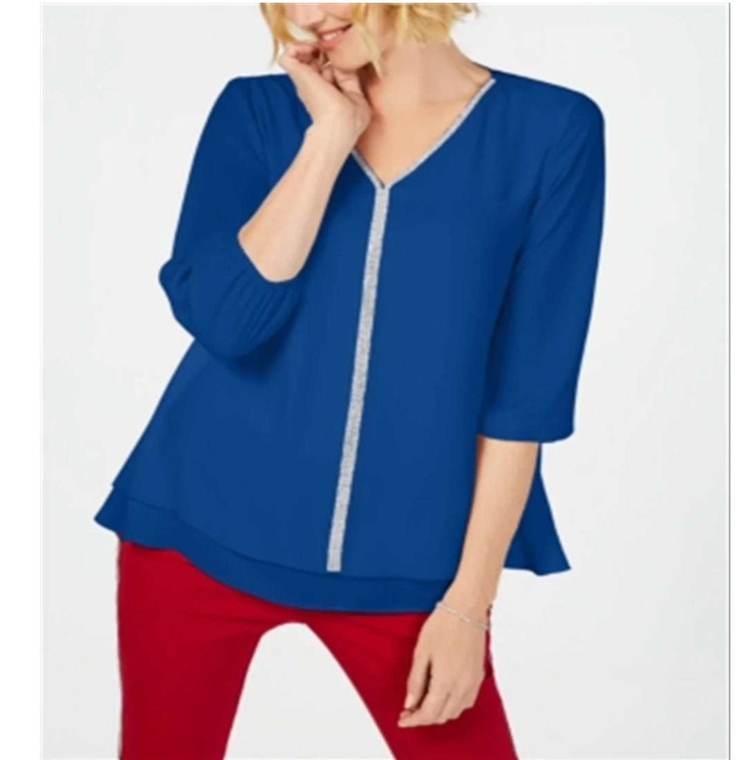 Blusa feminina com bainha em camadas e joias da coleção JM, cor azul-marinho, tamanho M