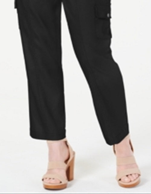 Calça cargo feminina com cinto e bolsos INC International Concepts, preta, tamanho 14