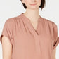 Blusa feminina Charter Club com decote dividido, marrom, tamanho médio
