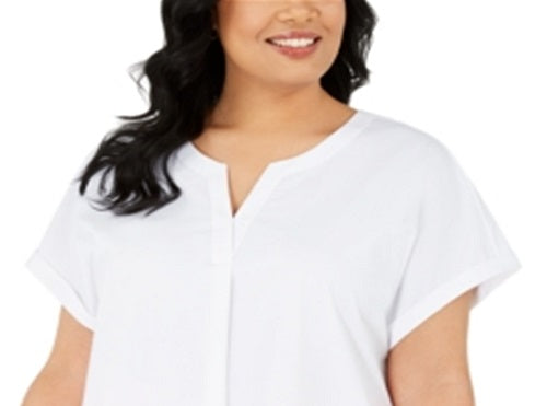Blusa feminina Alfani Plus com decote dividido e manga curta, branca, tamanho 1X