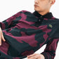 Camisa polo camuflada masculina Lacoste com ajuste solto Berry Jam - Preto, tamanho X-G
