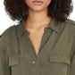 Camisa Sanctuary Feminina Conroy Surplus, elegante e limpa, com botões e bolsos no peito, verde, tamanho XL