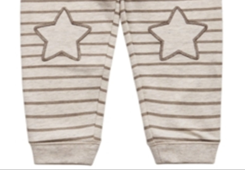 Calça jogger listrada com estampa de estrela First Impressions para bebê menino, marrom, tamanho 18 meses