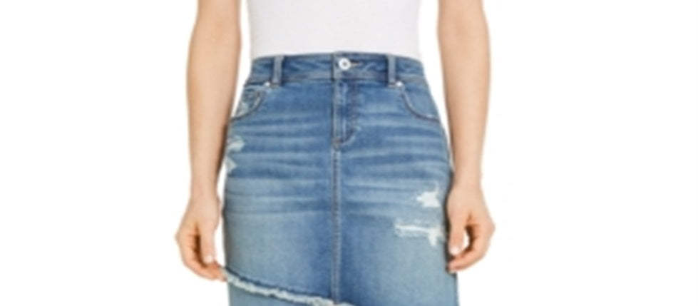 Saia jeans feminina com bainha cruzada e acabamento desfiado, azul, tamanho 0, da INC International Concepts